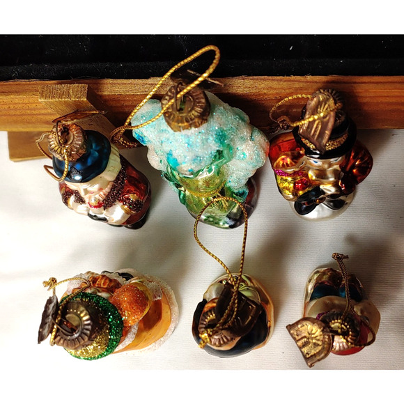 A Christmas Carol Tree Ornaments Set of 6-2004 Thomas Pacconi Glass Vintage Box - Picture 10 of 16